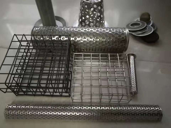 Wire Mesh Tube - Anping Wangyuan Hardware Mesh Products Co., Ltd